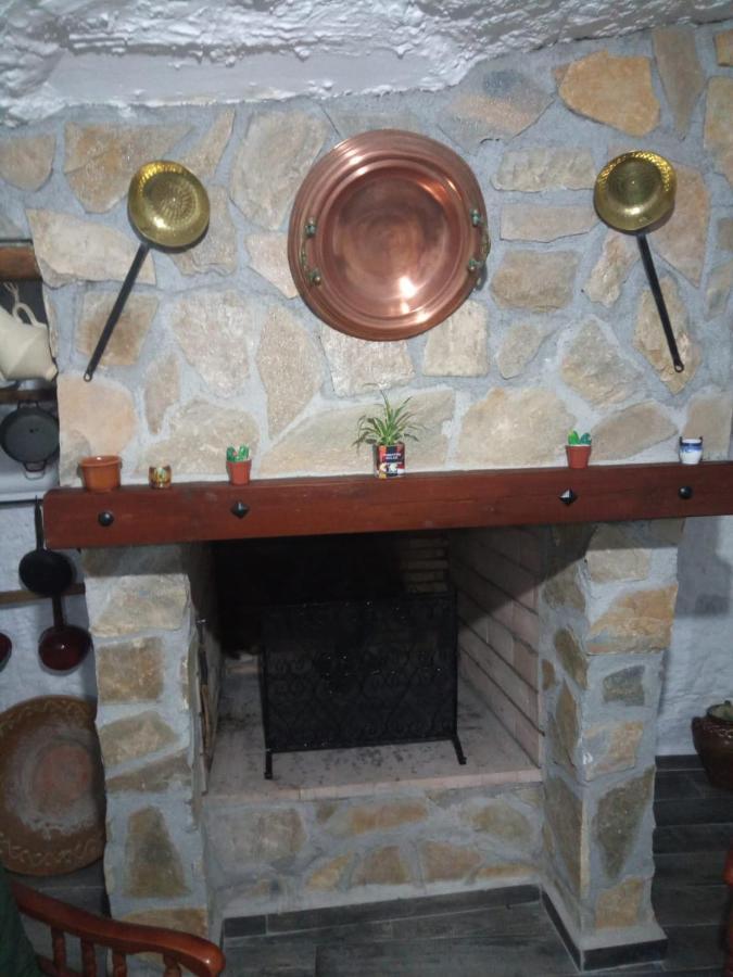 Вилла Cueva De La Abuela Лос-Каррионес Экстерьер фото